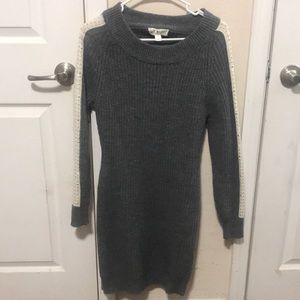 Cute stretchy long sleeve with jewel dress